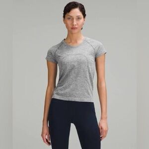 Lululemon - Grey Swiftly Tech Short Sleeve Top | Race Length - Size 12